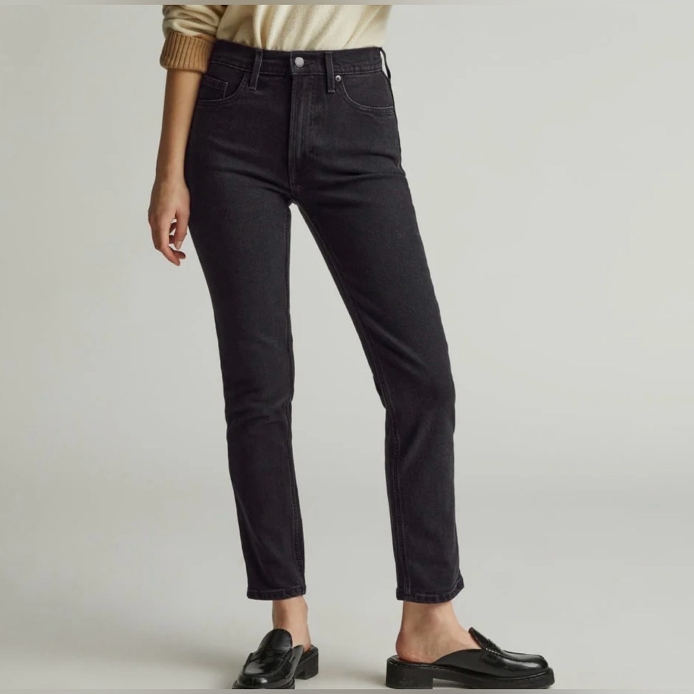 🆕Everlane - The Original Cheeky Straight Leg Jean Crop